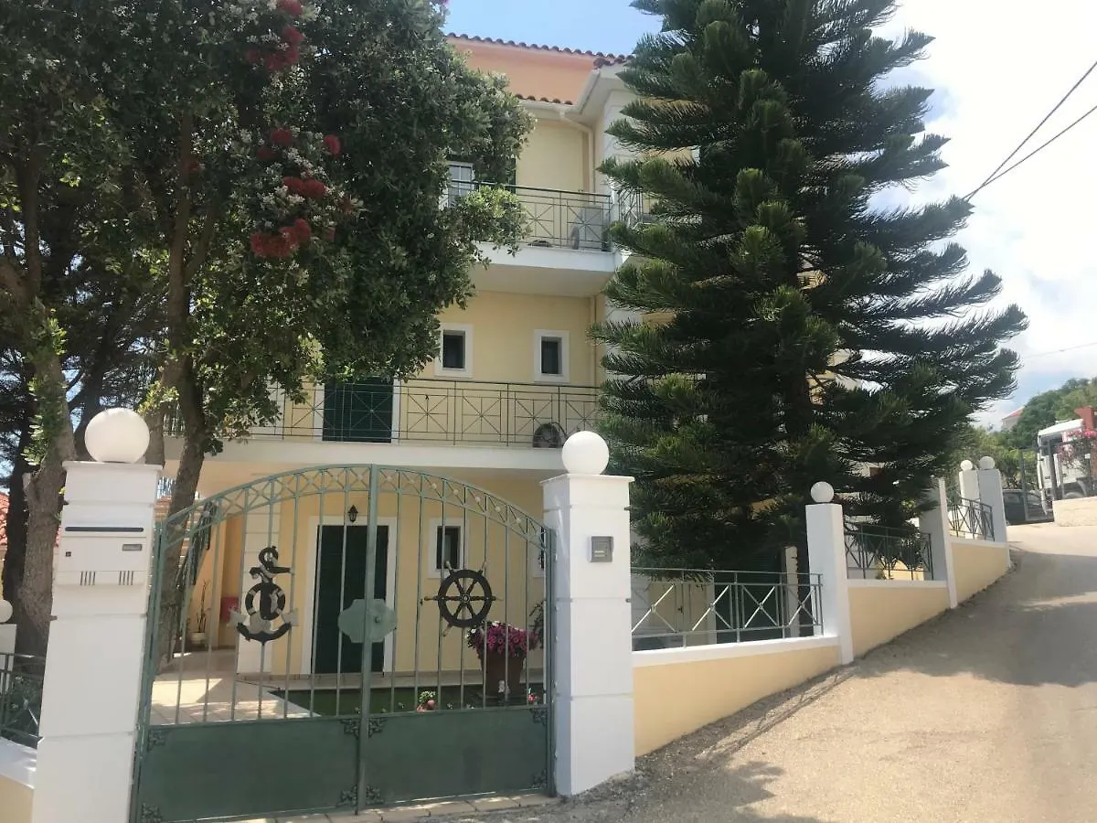 Naftilos Studios Lourdata  Hotel