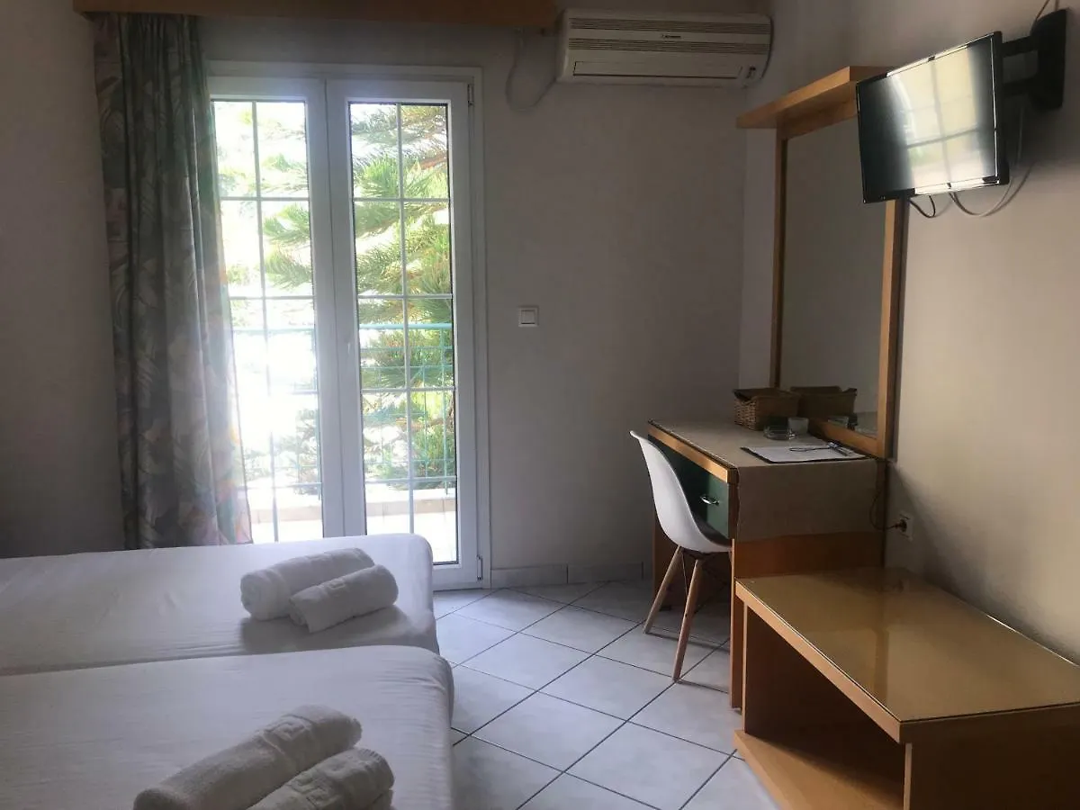 Naftilos Studios Lourdata  5*, Lourdata (Kefalonia) Greece